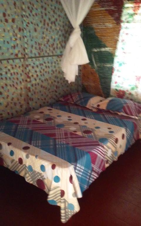 Shades Cottage Guesthouse Blue Hole Eksteriør bilde